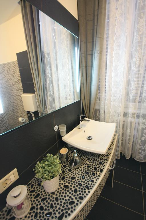 B&B 7 Archi Como Szoba fotó